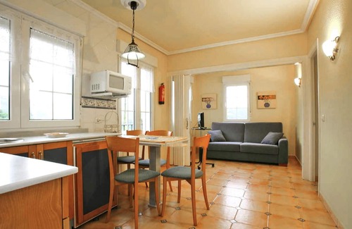 El Manto Apartment | Friendly vacation apartment with sea view.