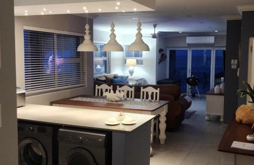 Ballito Apartment | Frinton on Sea 12