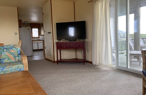 Frisco House | Frisco Beach House! Fall Surf Fishing! 10% discounts, Ramp 49 access close by!