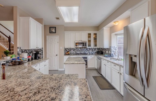Frisco House | Frisco Finest Home with Spacious Interior & Backyard Pool!