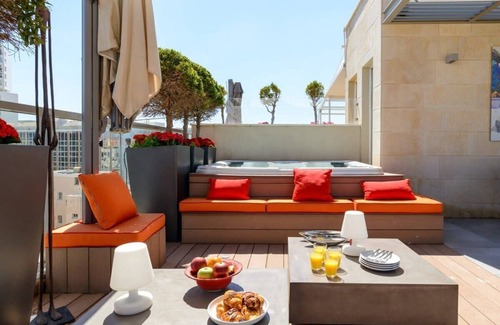 Tel Aviv City Center Apartment | Frishman 3BR Penthouse w Jacuzzi by HolyGuest