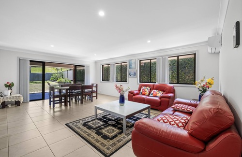 South West Rocks House | Fritzy's Oasis 7 Tallowwood