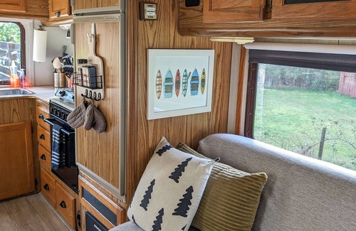 Stillwater House | Frolander Bay Resort - Glamping Trailer