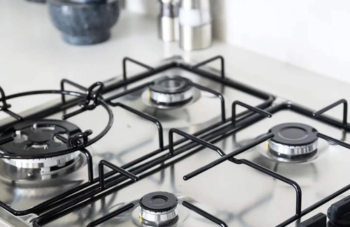 Richmond North Apartment | from $1190 Per week