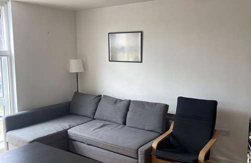 Queenstown Apartment | From this ideally locatednstudios are easy to get to anywhere.