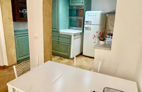 Prato Apartment | FROM THOMAS DOWNTOWN