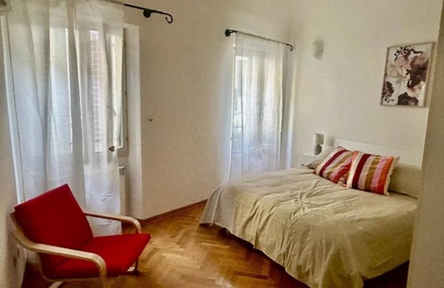 Prato Apartment | FROM THOMAS DOWNTOWN