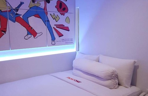 Banjarsari Hotel | Front One Budget Hotel Tirtonadi Solo