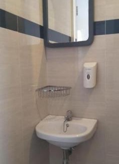 Solo City Centre Hotel | Front One Budget Hotel Slamet Riyadi Solo