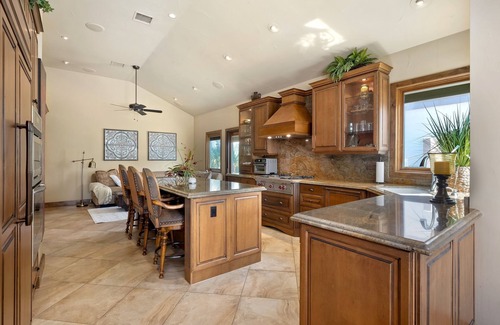 La Quinta House | FRONT ROW SANTA ROSA MOUNTAIN VIEW ON NICHOLAS PRIVATE PGA WEST! NEW LISTING