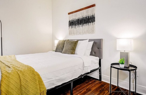 Cole-Noble District Apartment | Frontdesk | Studio Apt by Indiana War Memorial