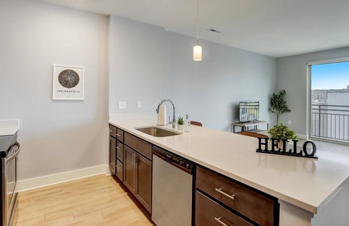 Cole-Noble District Apartment | Frontdesk | Studio Apt by the Kurt Vonnegut Museum