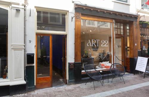 The Hague Center Apartment | Fruit of the City - R.Q.C.