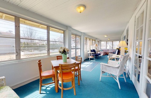 Grand Beach Cottage | FT Away From Lake MI Beaches Golf Tennis Park Trails & More Dog Friendly New AC