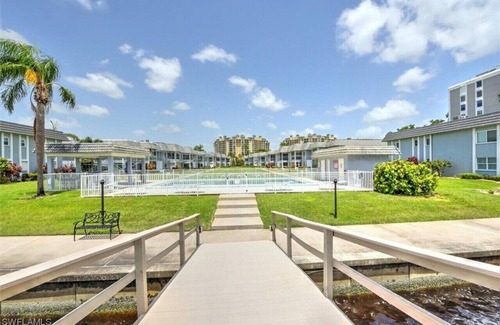 Fort Myers Condo | Ft Myers Resort Style Living on the Water with View. Beach 15 Minutes Away.