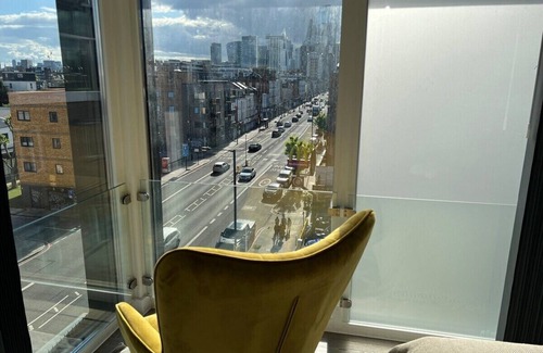 Whitechapel Apartment | FT53 Penthouse Rooms