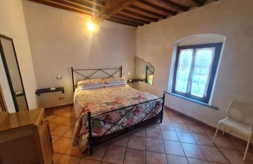 Chiesina Uzzanese Apartment | Fuga in toscana