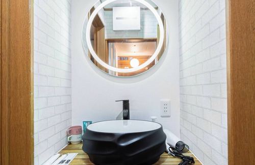 Ota House | FUKA KAZEHANA MINBAKU OOMORIHONCHO｜11 min. direct access to Haneda Airport, private house for rent