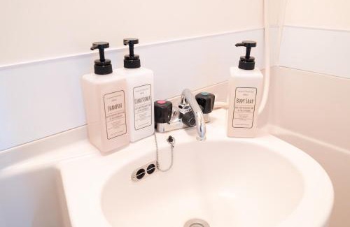 Susakiuramachi Apartment | Fukuoka Hakata Stay 1BR with Balcony, TV and Laundry