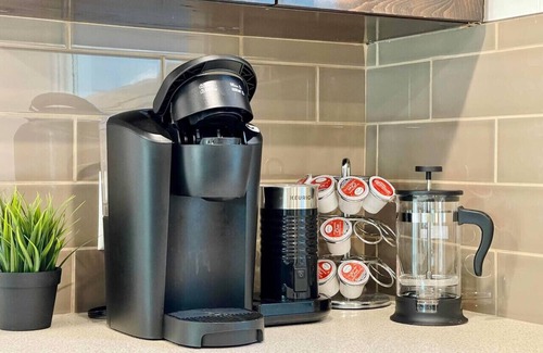 Coaldale House | Full 2-3 Bdrm House in Downtown Coaldale!