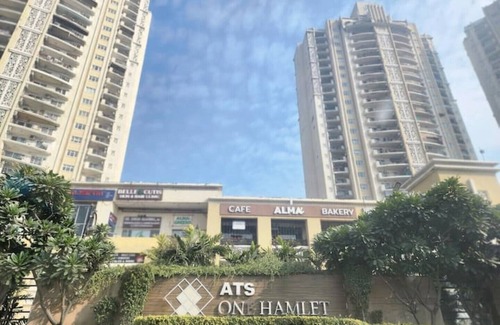 Noida Apartment | Full 2 Bedroom Pool view apartment