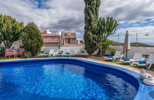 Oroteanda Baja Villa | Full Home Tenerife Casa Oro, ideal for families and groups!