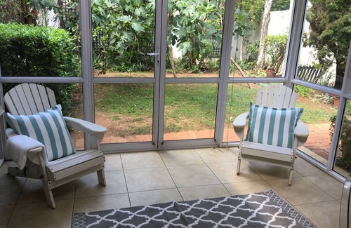 Greater Johannesburg Metropolitan Area House | Full House 150m from 4th ave Parkhurst (high speed wifi & Netflix)