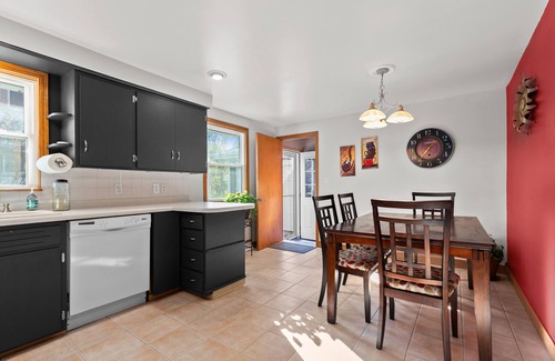 Appleton House | Full house with fun game room in quiet residential neighborhood