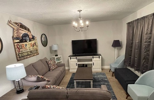 Grover Beach House | Full Private House 1/2 mile to the Beach