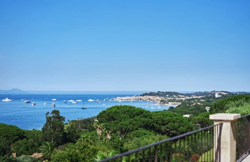 Cote d'Azur- French Riviera House | Full sea view villa in Saint-Tropez/Full sea view in Saint-Tropez