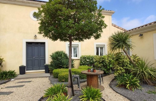 Esperce Villa | Full service villa in the countryside