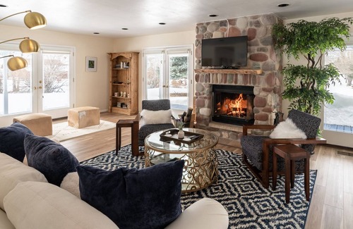 Carbondale House | Full Throttle Carbondale Ranch Historic House