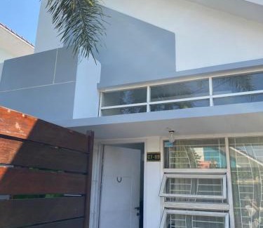 Sandik House | Fullhouse