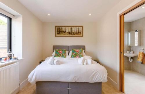 Bishampton House | Fully Accessible-Disabled Adapted-Hot Tub-Pets