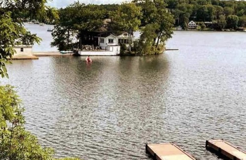 Glasser House | Fully accessible lake-house on its own island.