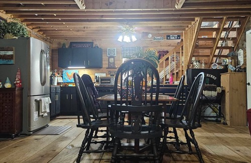 Monticello Cabin | Fully accessible cabin!