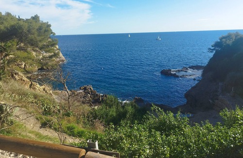 Carry-le-Rouet RV Rental | Fully equiped mobile home near the beach with shared pool and Air Conditioning