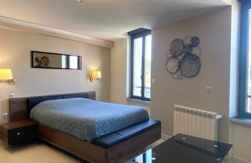 Montlucon Apartment | Fully equipped studio in city center, FREE WIFI