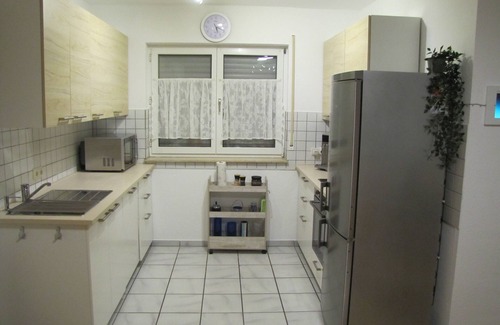 Bad Vilbel Apartment | Fully equipped vacation apartment near Frankfurt with private entrance/parking