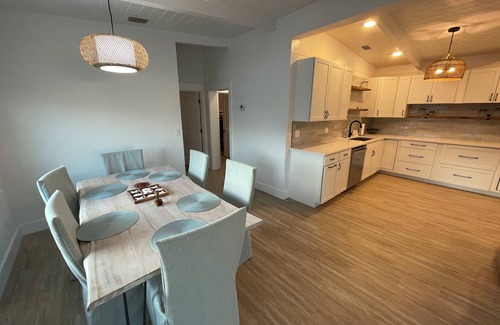 Laguna Beach House | Fully Fenced, Single level, pet friendly, golf cart,bikes,large patio and grill