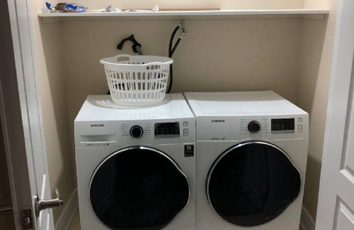 East Credit Apartment | Fully Furnished 2 bedroom basement apartment for a family