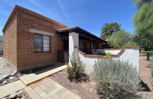 Haven Green Valley East Villa | Fully furnished, 2 bed/1 bath villa in Green Valley, AZ.