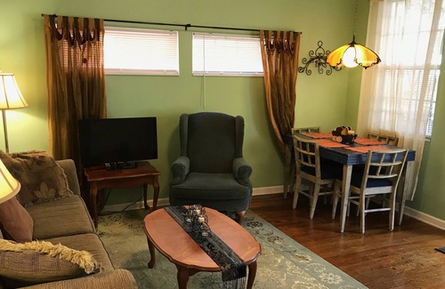 Eastside Apartment | Fully Furnished, Close to Historic District, Quiet Culdesac, Friendly Neighbors