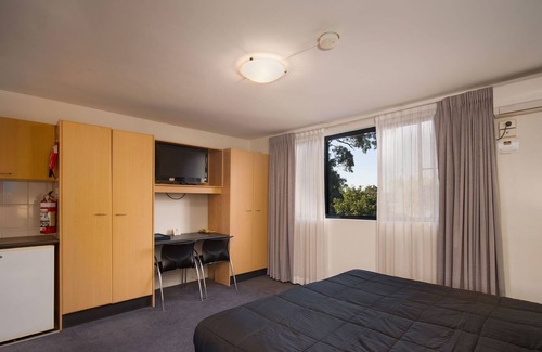Drummoyne Apartment | Fully Furnished Studio in Drummoyne