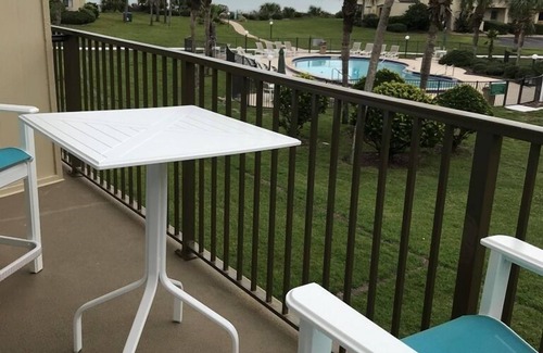 Crescent Beach Condo | Fully furnished Townhouse with view of ocean Summerhouse 227