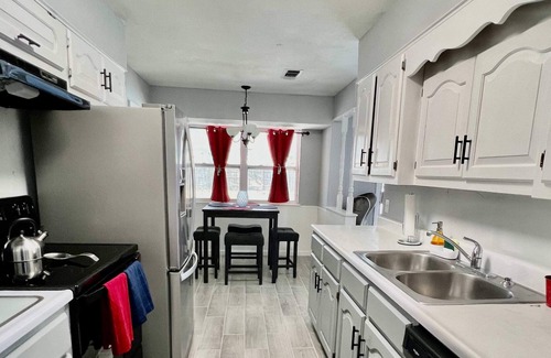 Universal City House | Fully Furnished & Holiday-Ready 4BR w/ POOL in TX