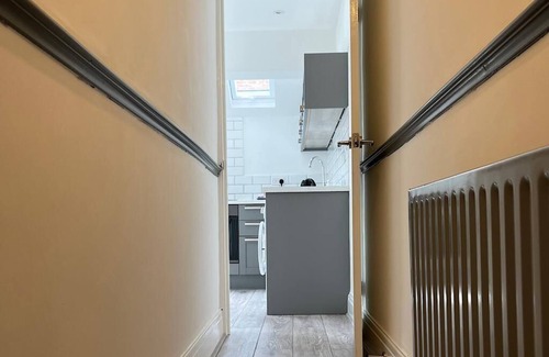 Lytham St. Anne's Apartment | Fully refurbished modern ground floor 2 bed apartment. 700 yards from the beach❤