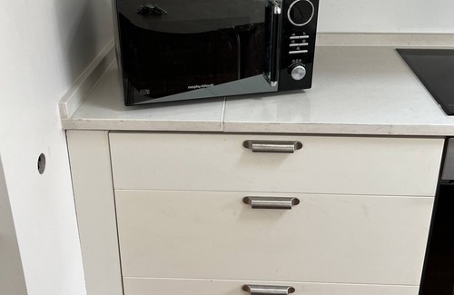 Luton House | Fully refurbished 1 bed garden flat