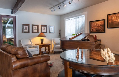 McCall House | Fully remodeled historic GemnnSee Prop ID:2252490 for Guest Reviews