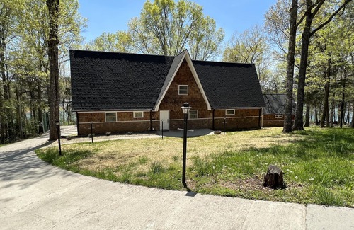 Rock Harbor House | Fully Remodeled Lakefront Home with a Dock